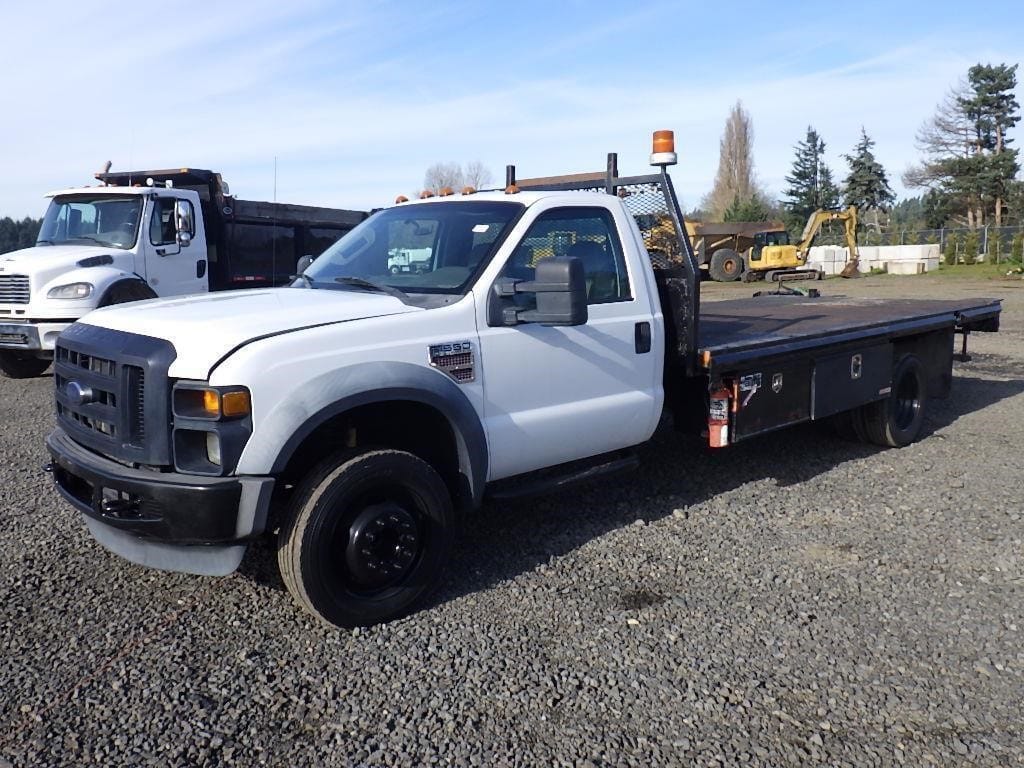 2009 Ford F-550 Equipment Image0