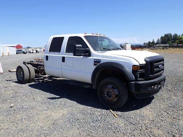 Image of Ford F-550 equipment image 1