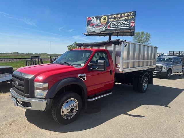 Image of Ford F-550 equipment image 1