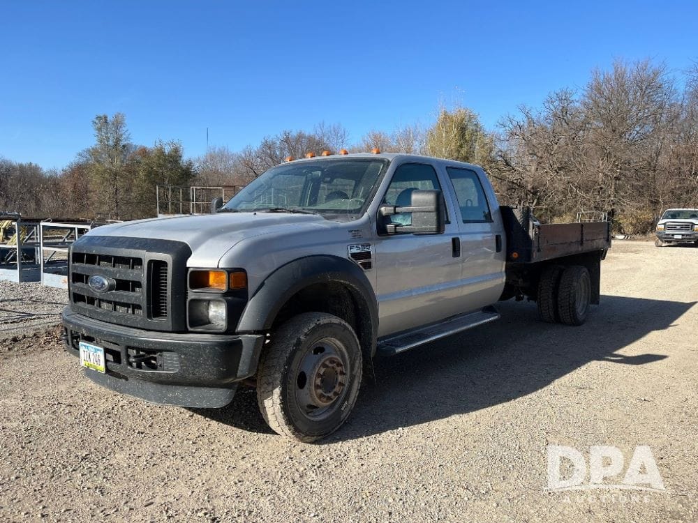 2009 Ford F-550 Equipment Image0