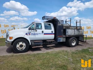 2009 Ford F-650 Image