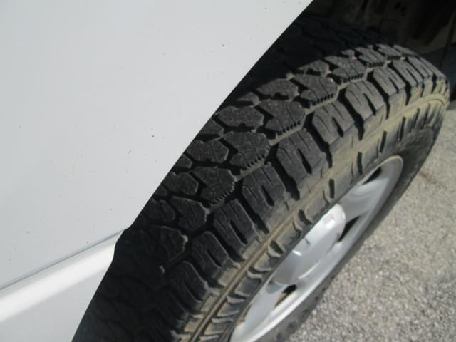 Image of Ford F-150 equipment image 4