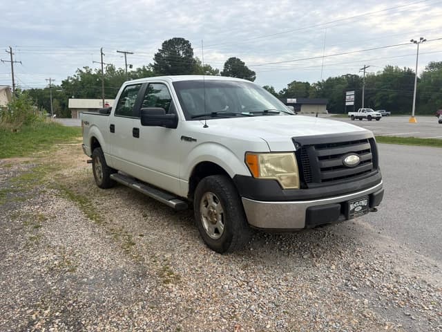 Image of Ford F-150 equipment image 1