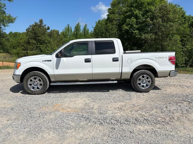 Image of Ford F-150 equipment image 2