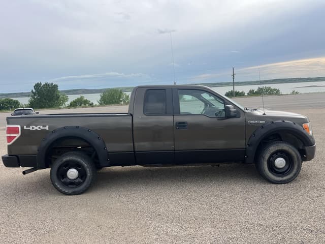 Image of Ford F-150 equipment image 3