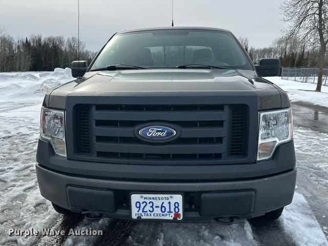Image of Ford F-150 equipment image 1