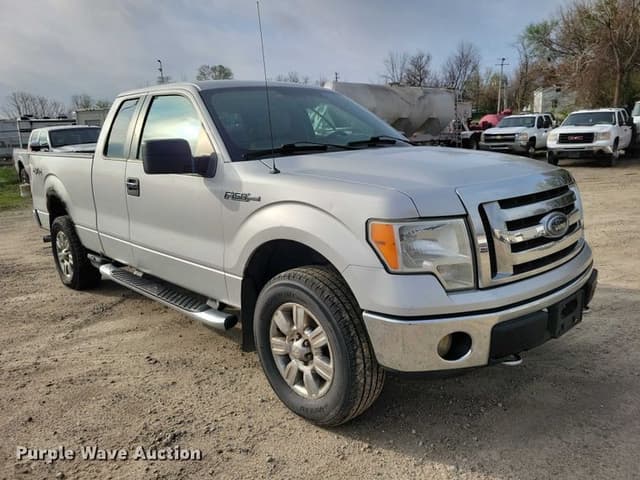 Image of Ford F-150 equipment image 2