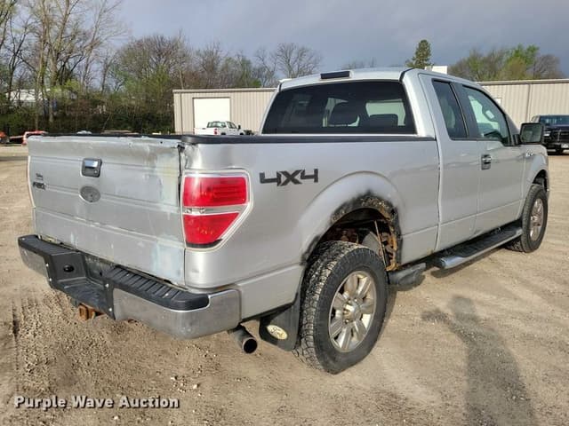 Image of Ford F-150 equipment image 4