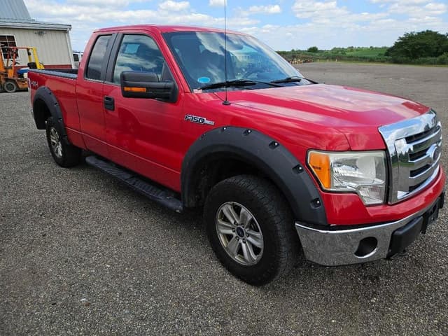 Image of Ford F-150 equipment image 2