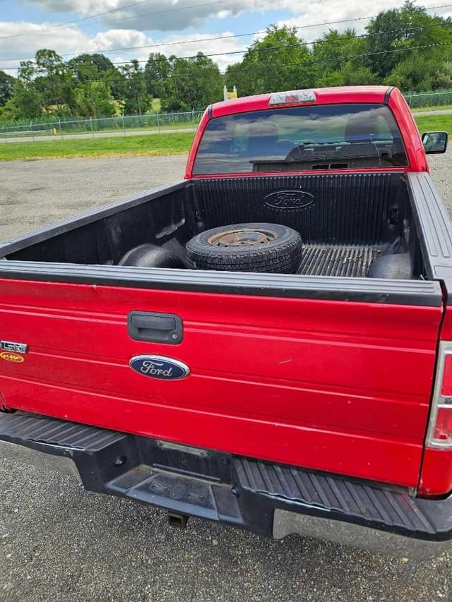 Image of Ford F-150 equipment image 4