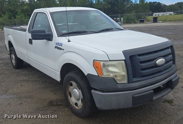 Image of Ford F-150 equipment image 2