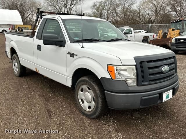 Image of Ford F-150 equipment image 1