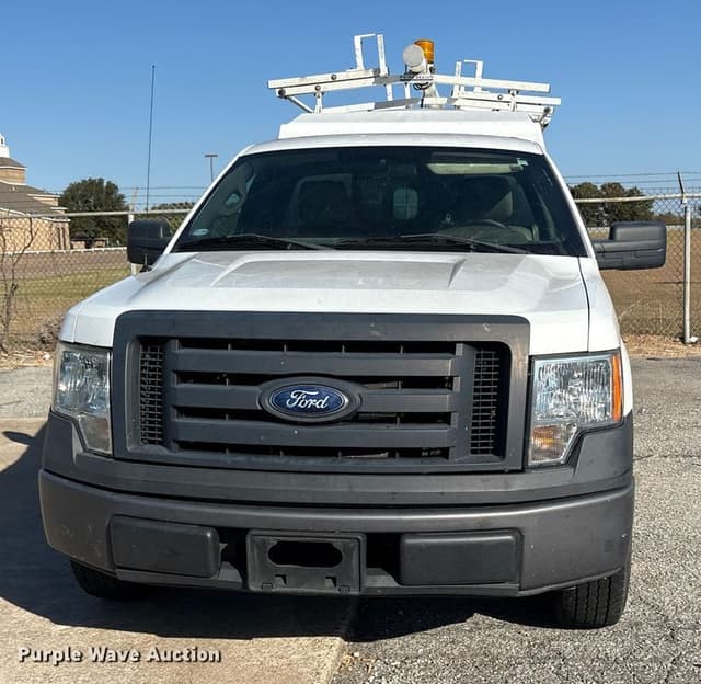 Image of Ford F-150 equipment image 1