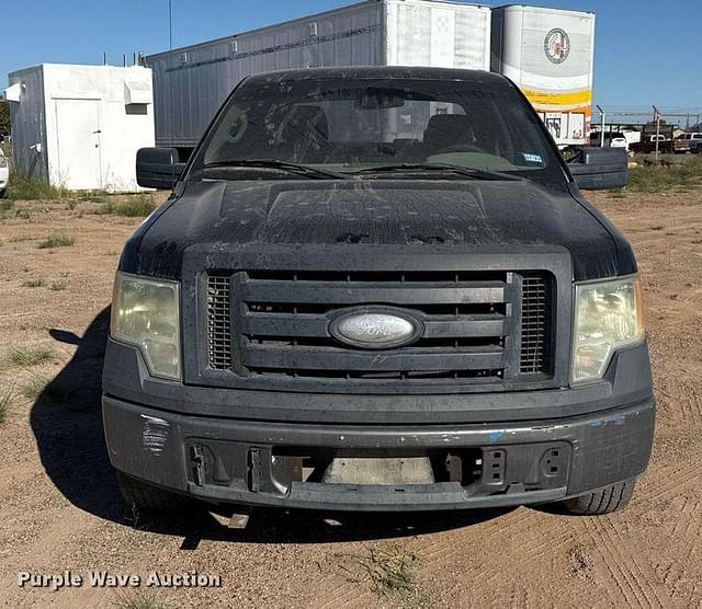 Image of Ford F-150 equipment image 1