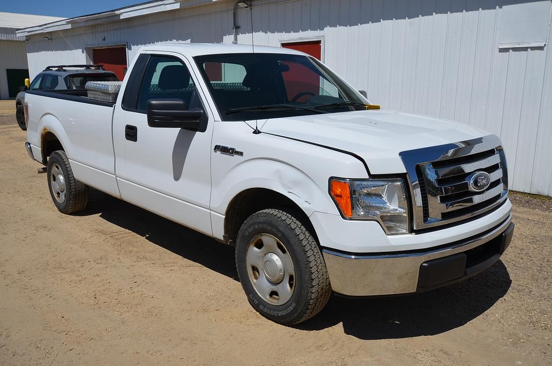 Image of Ford F-150 Primary image