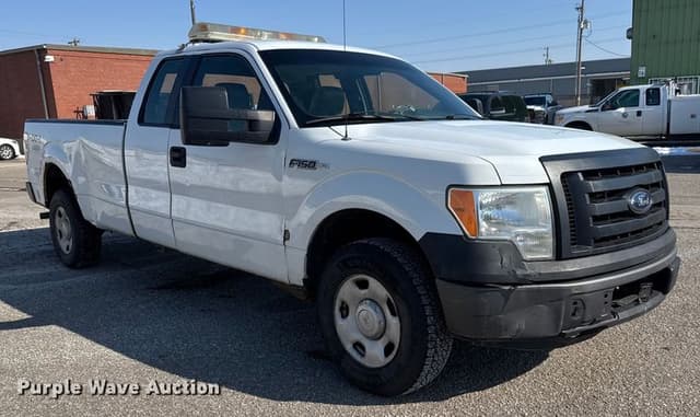 Image of Ford F-150 equipment image 2