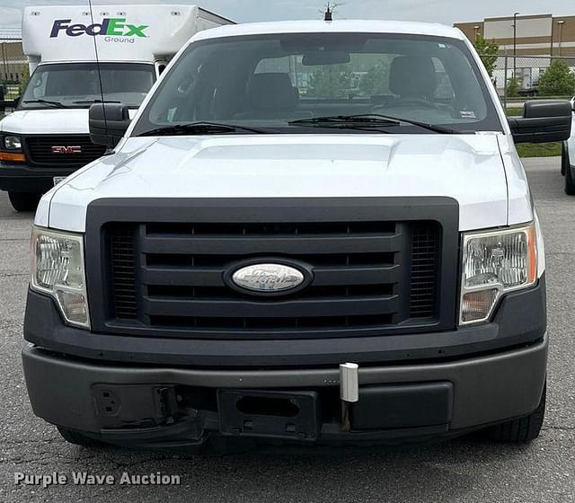 Image of Ford F-150 equipment image 1