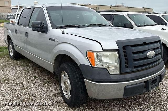Image of Ford F-150 equipment image 2