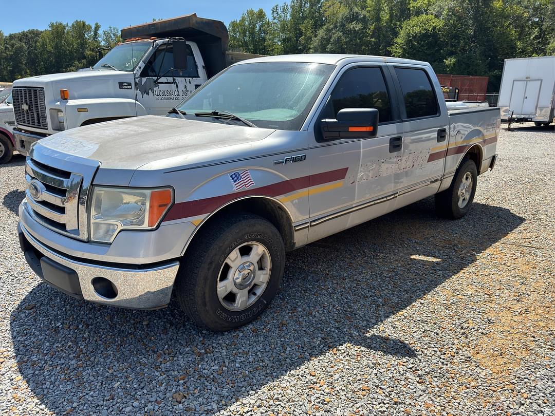 Image of Ford F-150 Primary image