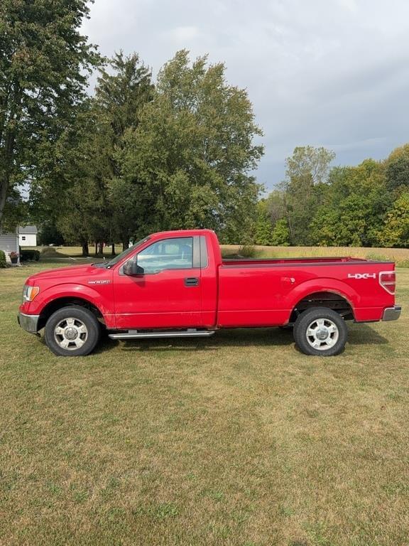 Image of Ford F-150 equipment image 2