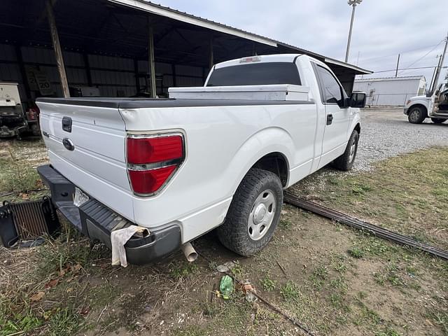 Image of Ford F-150 equipment image 3