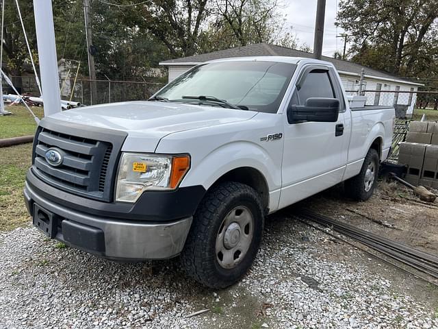 Image of Ford F-150 equipment image 1