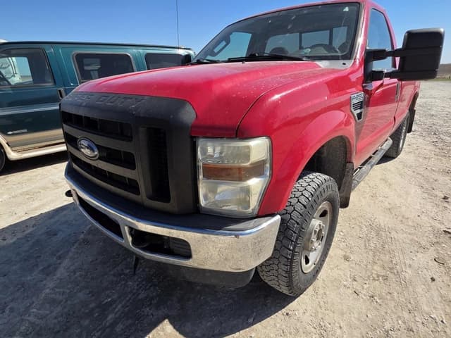 Image of Ford F-250 equipment image 1