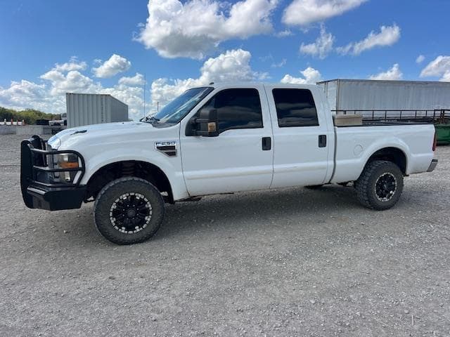 Image of Ford F-250 equipment image 1