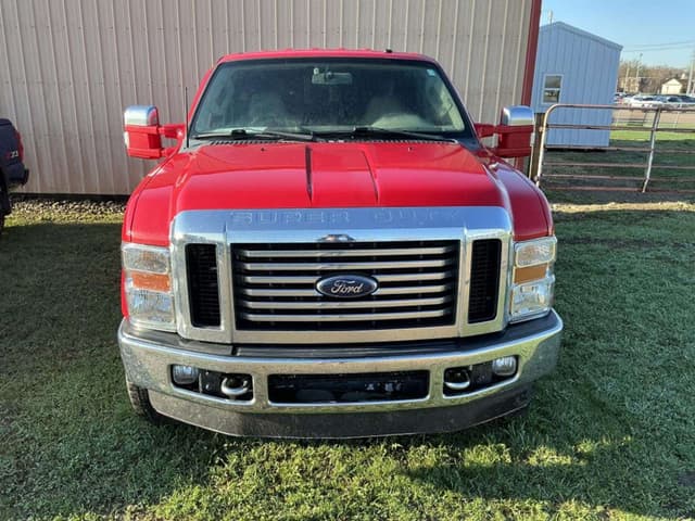 Image of Ford F-250 equipment image 2