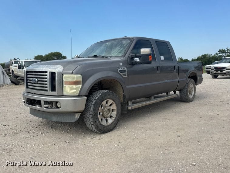 2009 Ford F-250 Equipment Image0