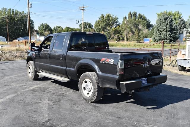 Image of Ford F-250 equipment image 2