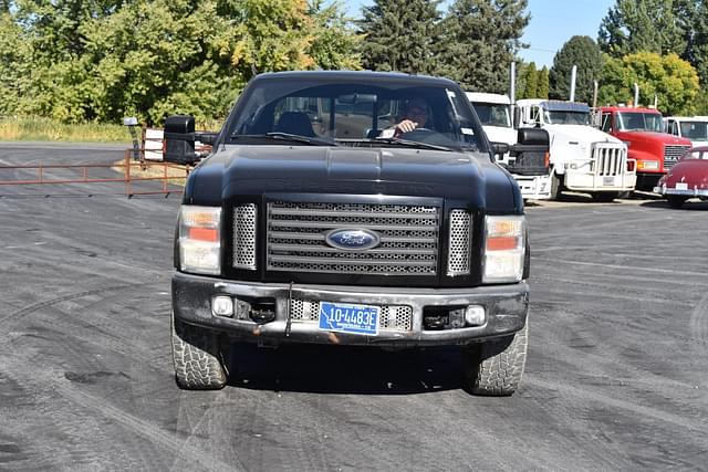 Image of Ford F-250 equipment image 3