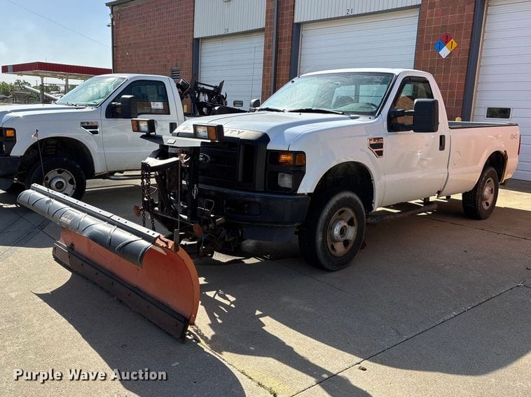 2009 Ford F-250 Equipment Image0