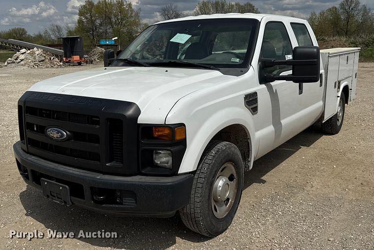 Image of Ford F-250 Primary image