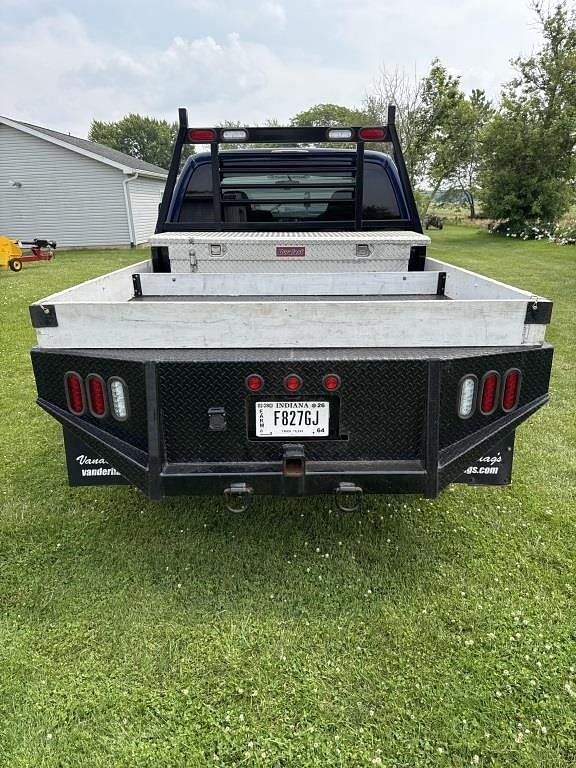 Image of Ford F-250 equipment image 3