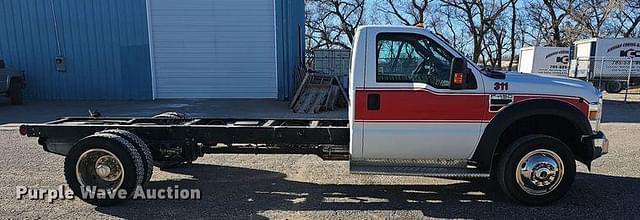 Image of Ford F-450 equipment image 3