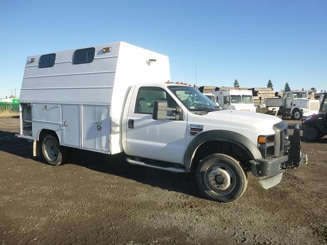 Image of Ford F-450 equipment image 1