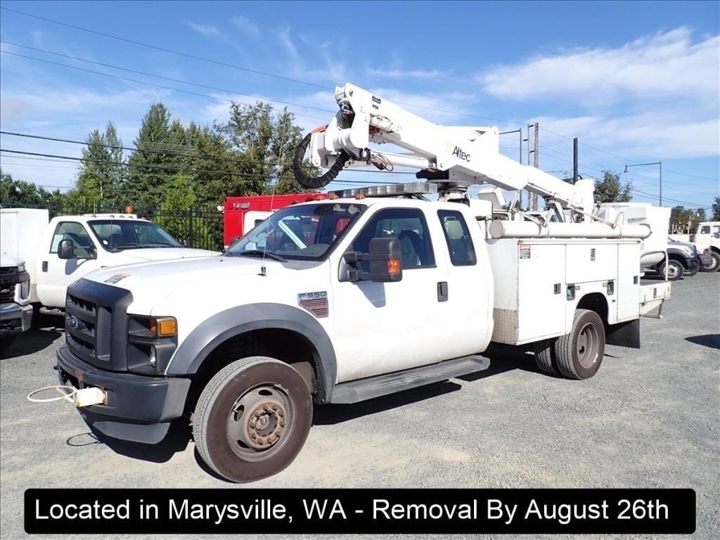 2009 Ford F-550 Equipment Image0