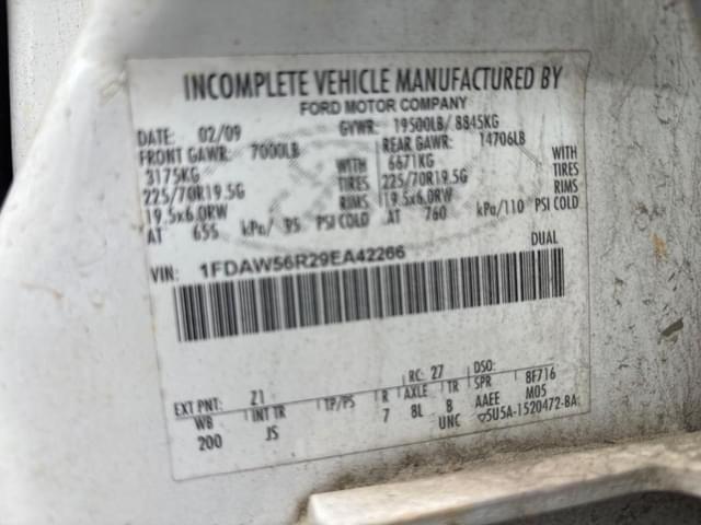 Image of Ford F-550 equipment image 4