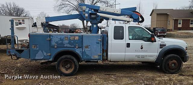 Image of Ford F-550 equipment image 3