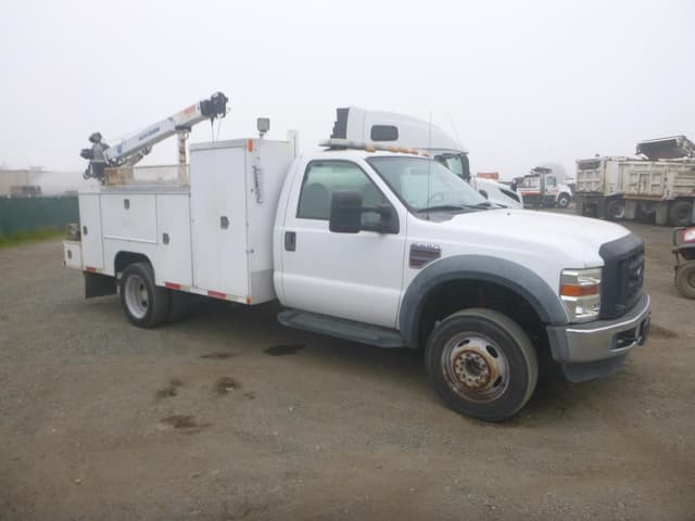 Image of Ford F-550 equipment image 1