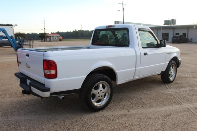 Image of Ford Ranger equipment image 2