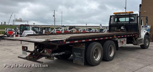 Image of Freightliner Business Class M2 equipment image 4