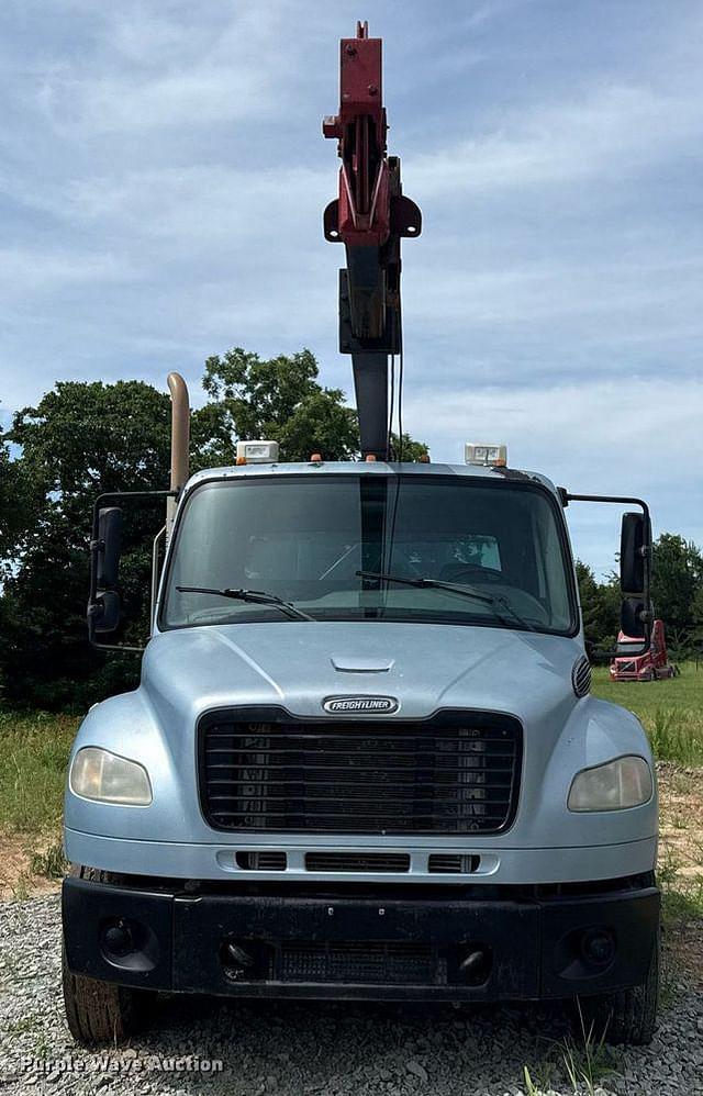 Image of Freightliner Business Class M2 equipment image 1