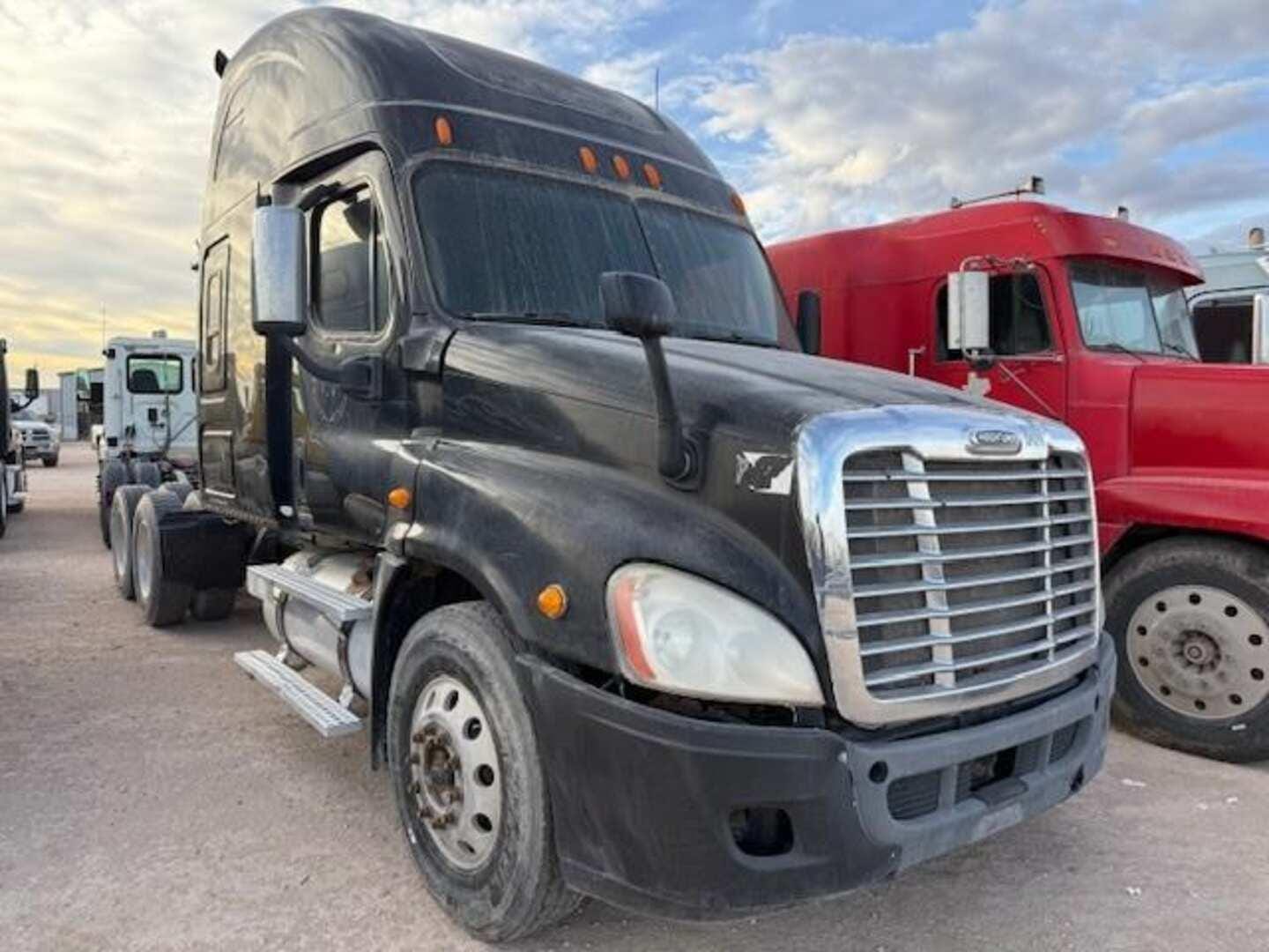 2009 Freightliner Cascadia 125 Equipment Image0
