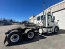 2009 Freightliner Cascadia Image