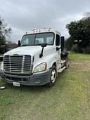 2009 Freightliner Cascadia Image