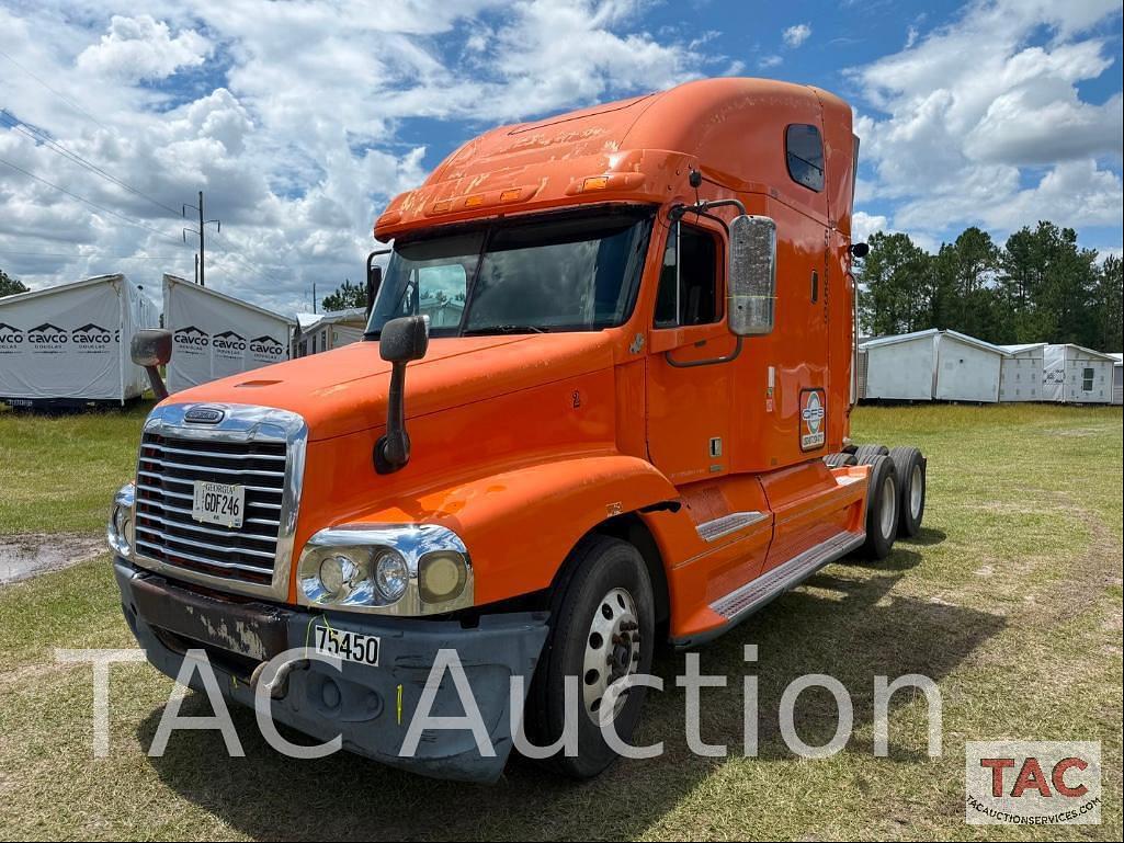 Image of Freightliner Century 120 Primary image