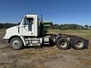 2009 Freightliner Columbia 112 Image