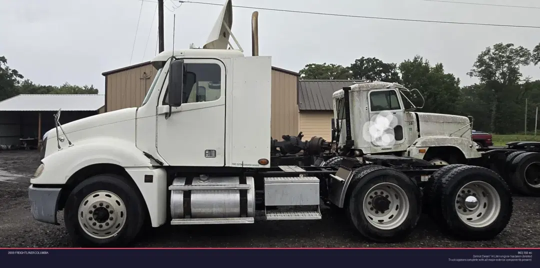 Image of Freightliner Columbia Primary image